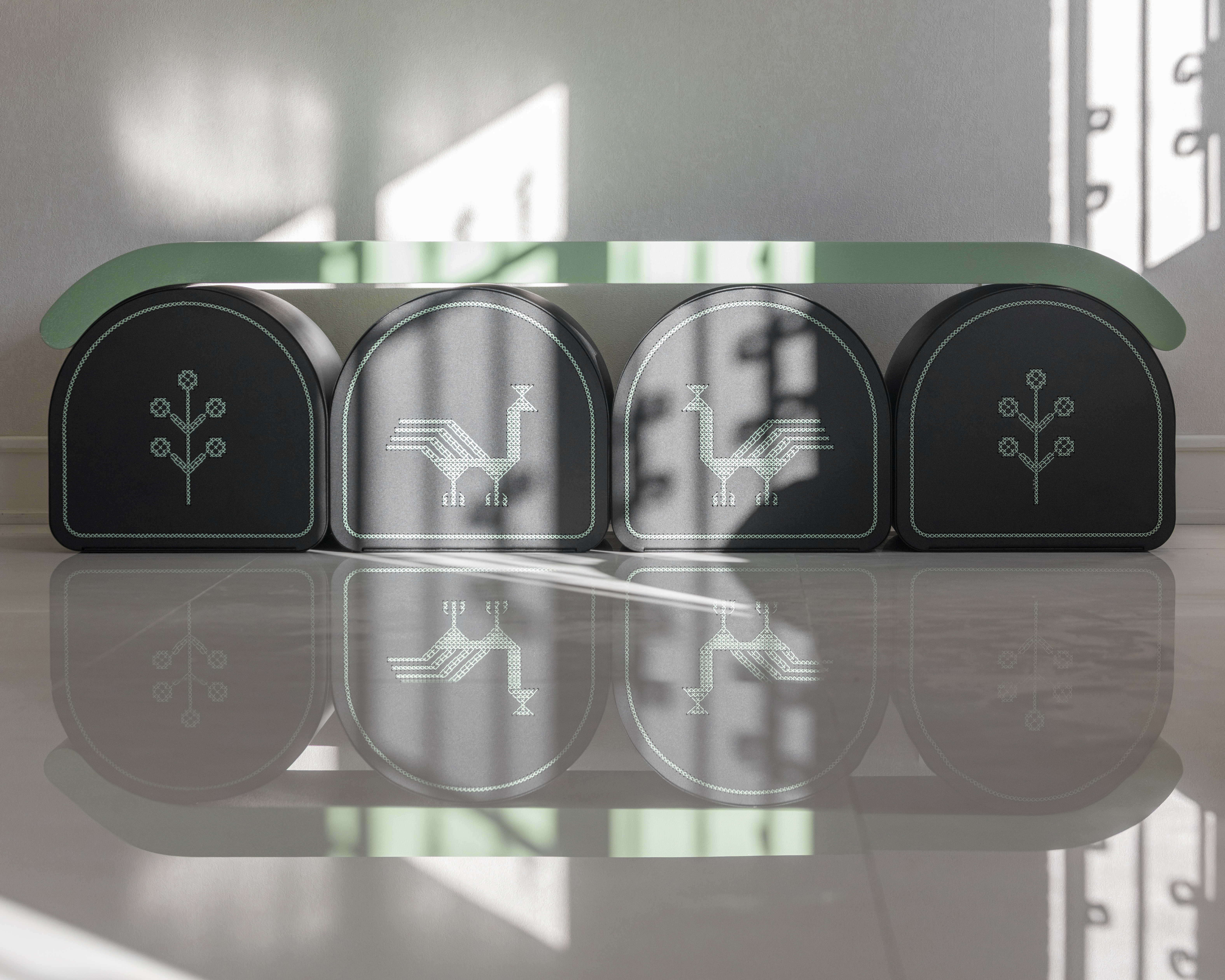 Peacock Arch Tv Unit